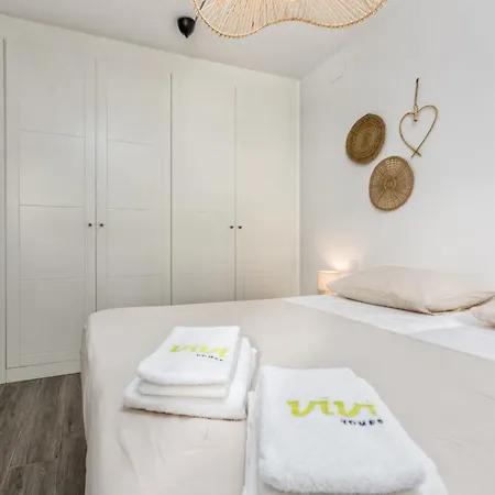 Διαμέρισμα Vivi Homes - Casa Ferli Pool, Garden, Golf & Sea View *