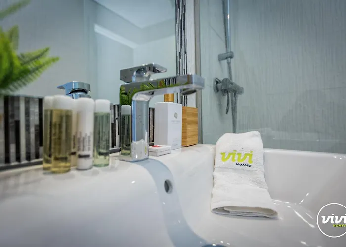 Vivi Homes - Casa Ferli Pool, Garden, Golf & Sea View Апартаменты Марбелья