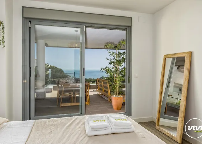 Vivi Homes - Casa Ferli Pool, Garden, Golf & Sea View Апартаменты Марбелья