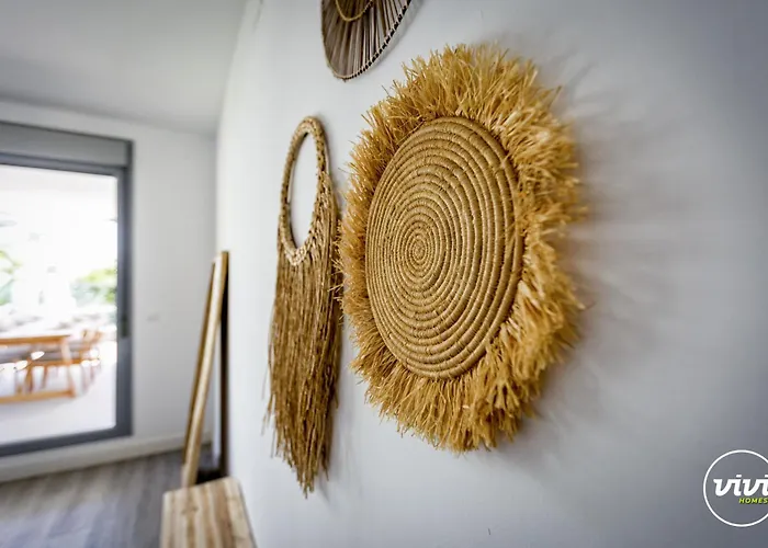 Vivi Homes - Casa Ferli Pool, Garden, Golf & Sea View Апартаменты *